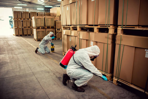 Best Commercial Pest Control Services  in Inverness, IL